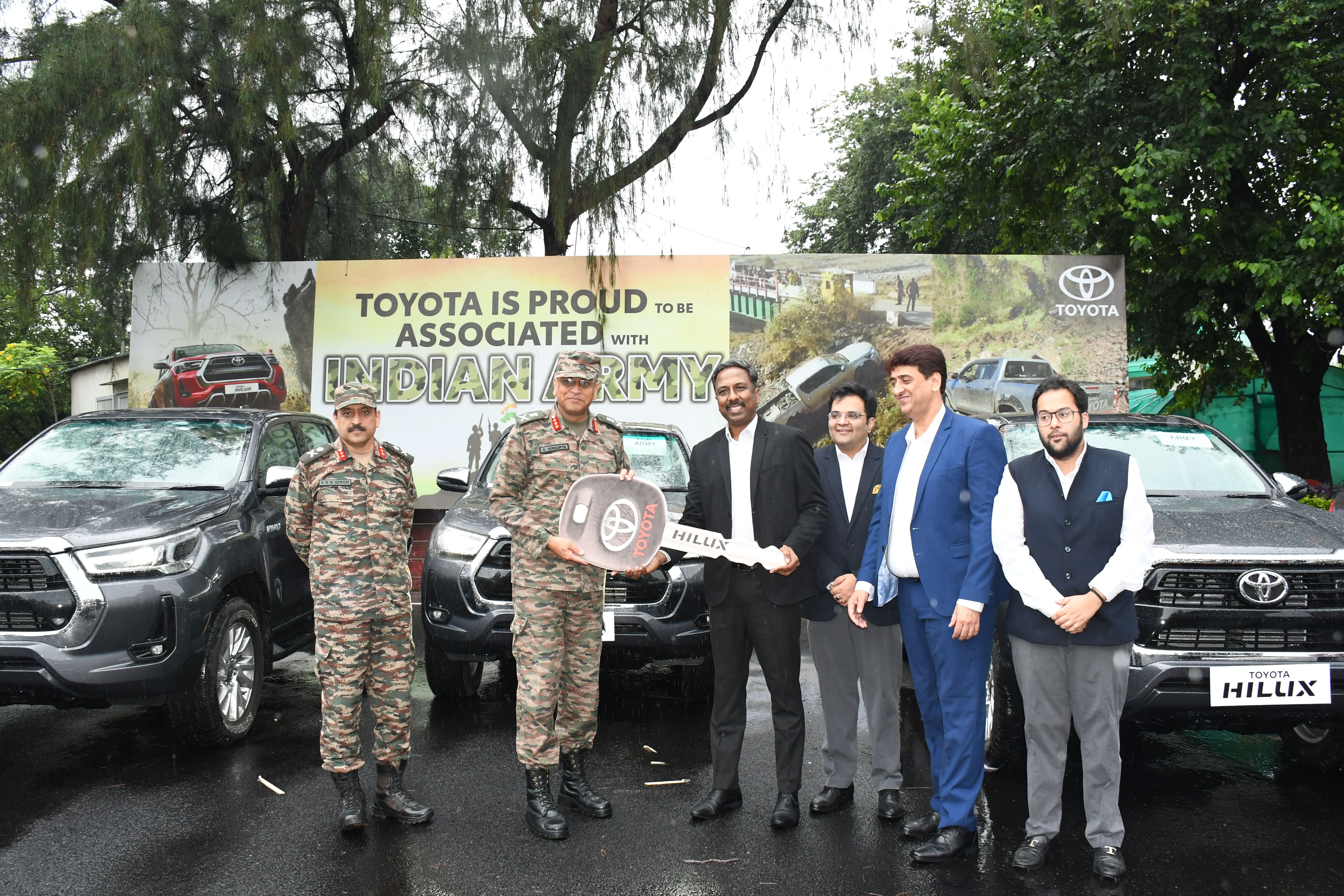 Toyota Kirloskar Motors delivers a fleet of the Iconic Hilux to the Indian Army